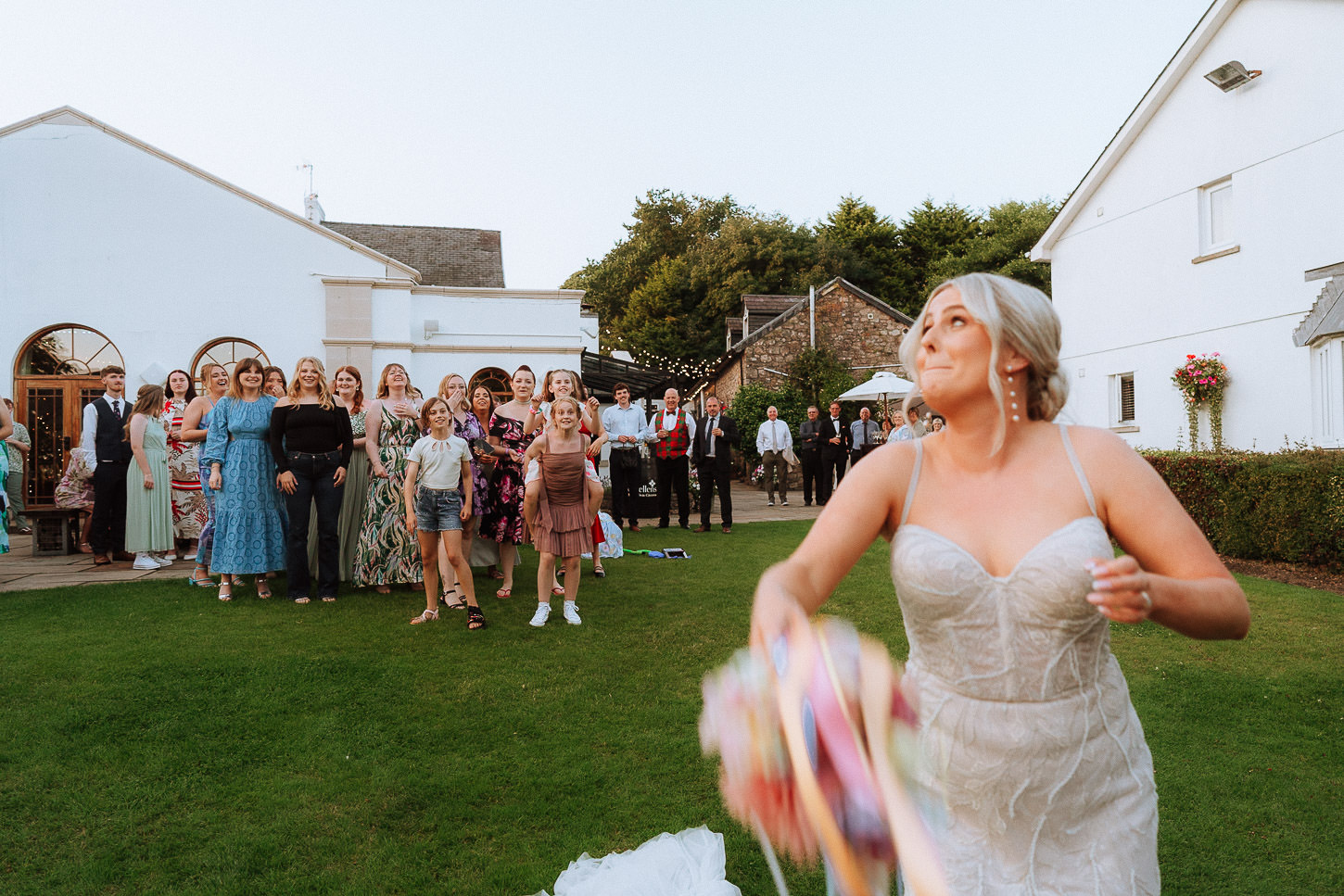 THE KING ARTHUR WEDDING PHOTOGRAPHY SWANSEA GOWER 031 THE KING ARTHUR WEDDING PHOTOGRAPHY SWANSEA GOWER 031